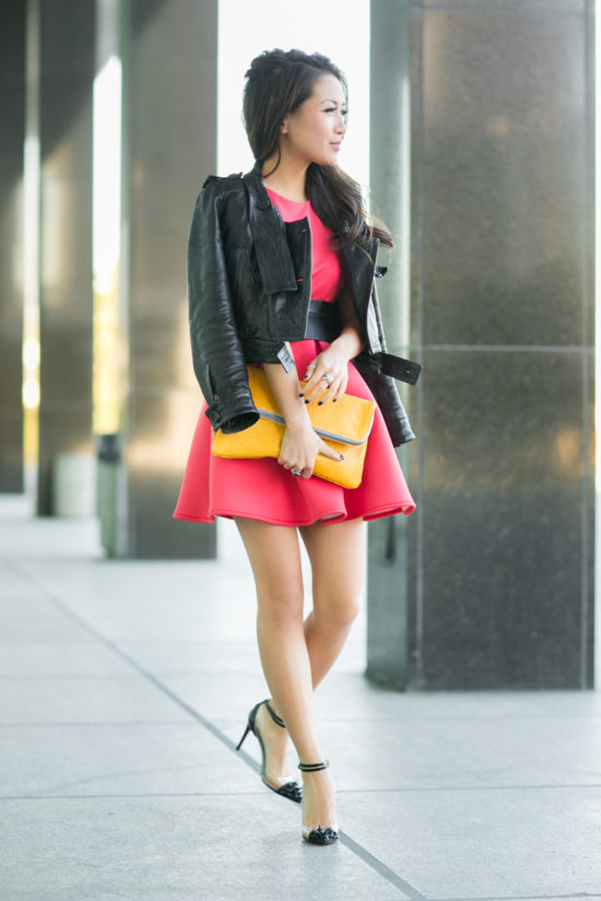 The Unexpected Color Popping Up Everywhere.  Outfits invierno, Christian  louboutin, Blogger outfits