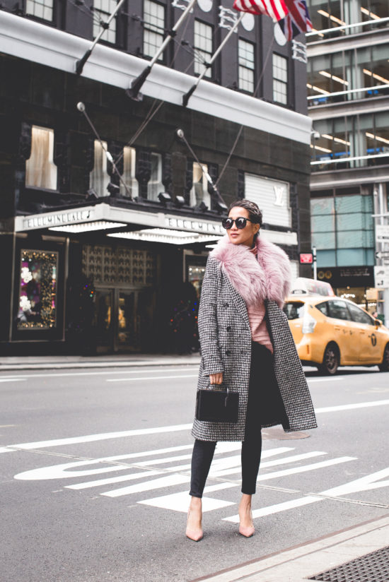 Holiday Noir :: Houndstooth pattern & Pink sweater - Wendy's Lookbook