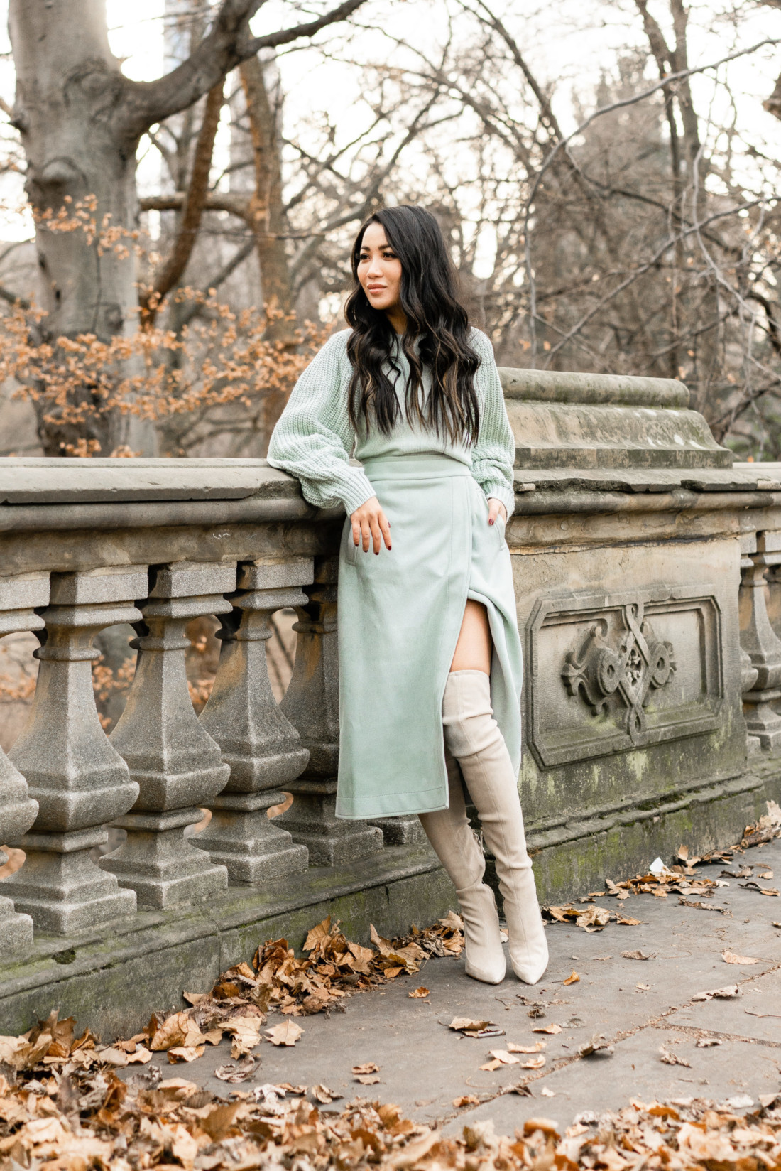 Silver Winter :: Midi skirt & Tall boots - Wendy's Lookbook